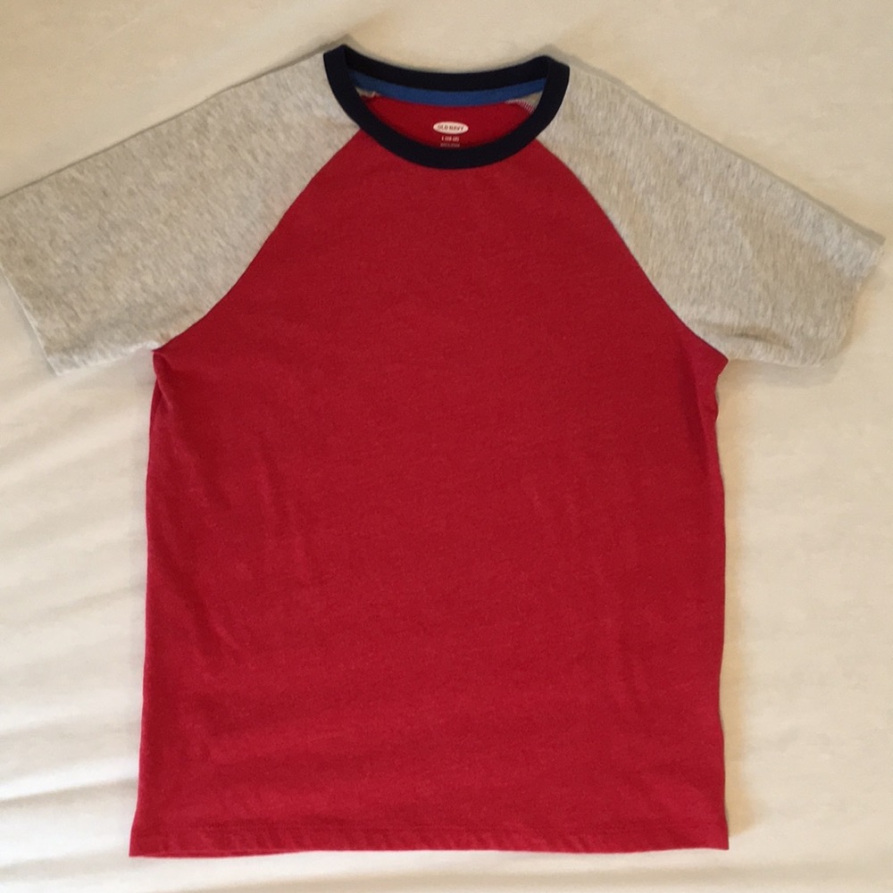 🌸 Boys Raglan Tee